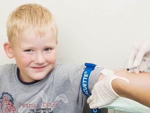 A child donates blood for analysis if it is suspected that he is infected with parasites.